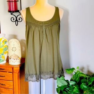 BOHO Sonoma Sleeveless Top crochet hem & placard detailing Size M - L See ⬇️